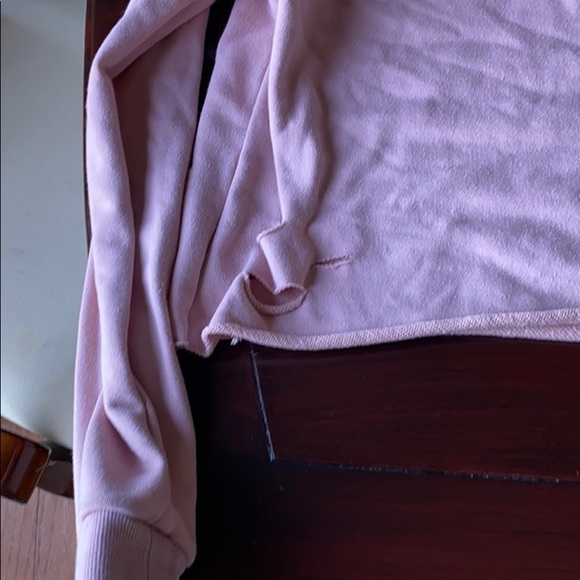 cropped pink hoodie - Picture 3 of 5